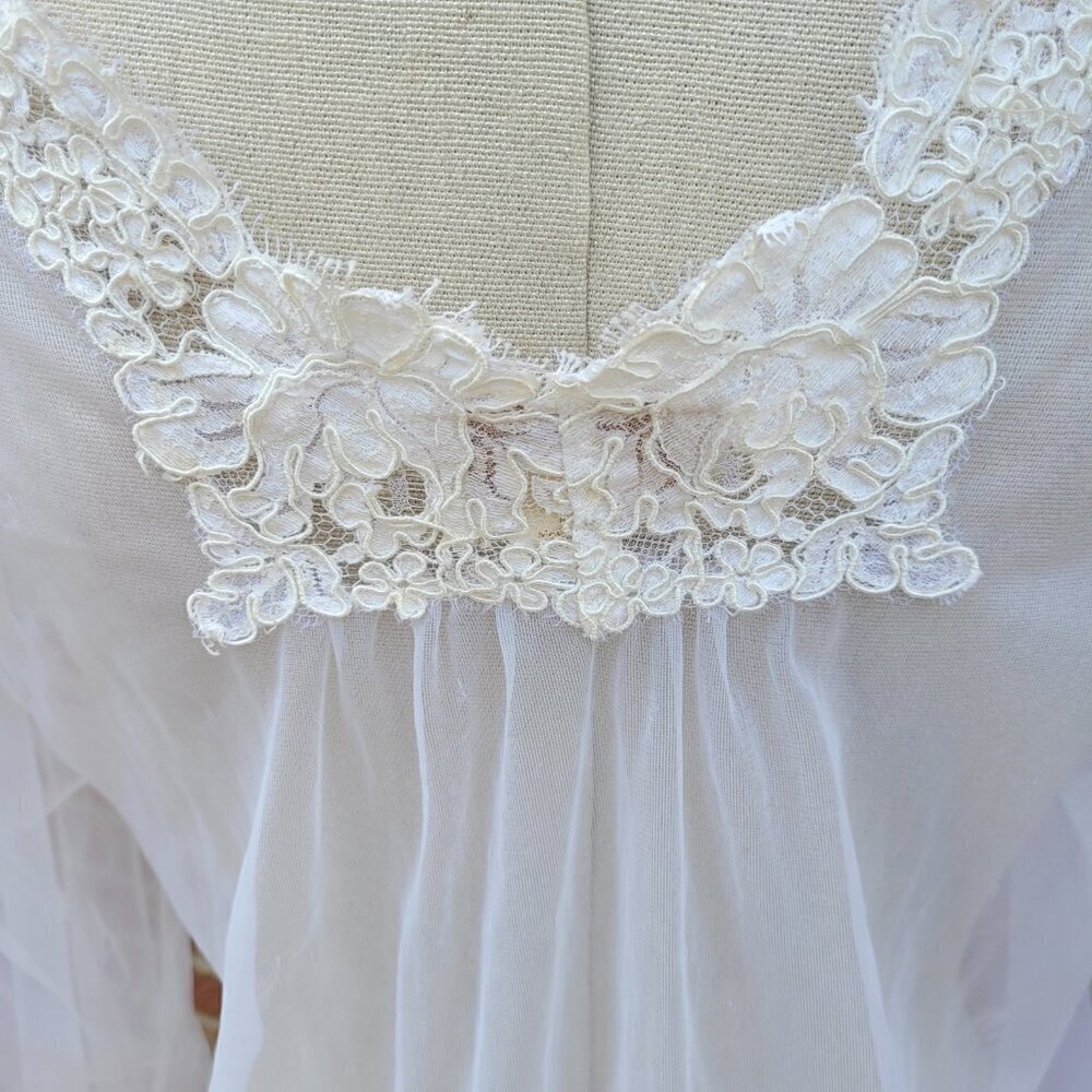 Vintage Victoria's Secret Gold Label Sheer Robe Night Gown Women's Size Medium - Picture 4 of 13